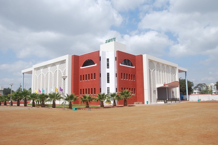 https://cache.careers360.mobi/media/colleges/social-media/media-gallery/18007/2019/3/5/Campus View of JMCT Polytechnic Nashik_Campus-View.jpg